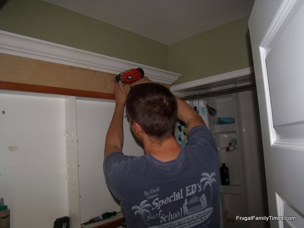 adding lighting to medicine cabinet makeover