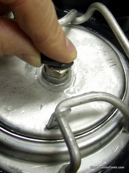 homemade beer kegging