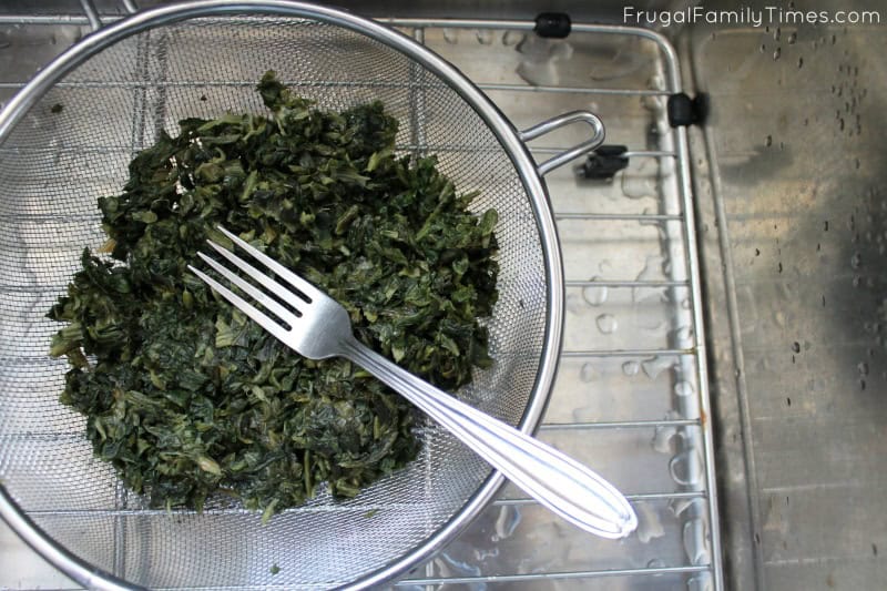 A Classic, Simple, Crowdpleasing Party Dip Pumpernickel Bread And