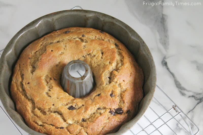 healthy easy low fat banana bread with chocolate chips