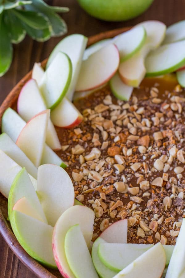 Easy Caramel Apple Dip