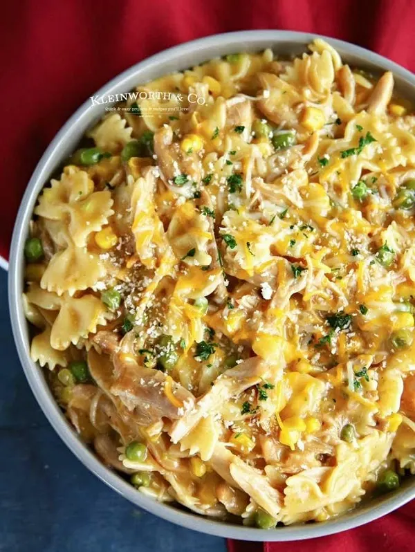 Instant Pot Chicken Noodle Casserole 