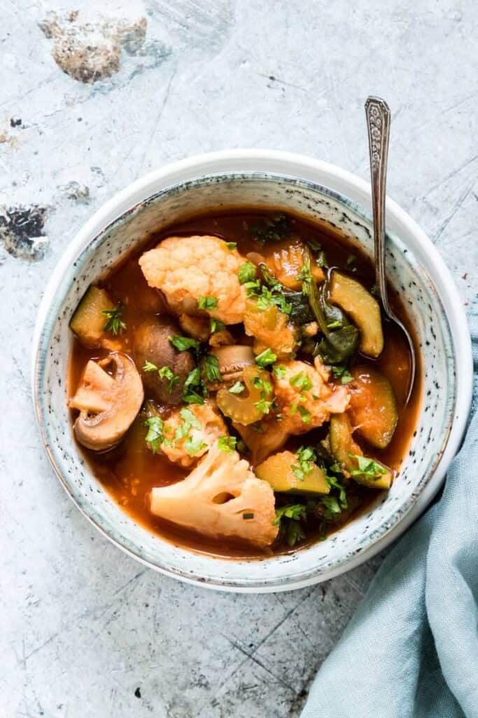 Instant Pot Vegetable Soup With Zucchini 