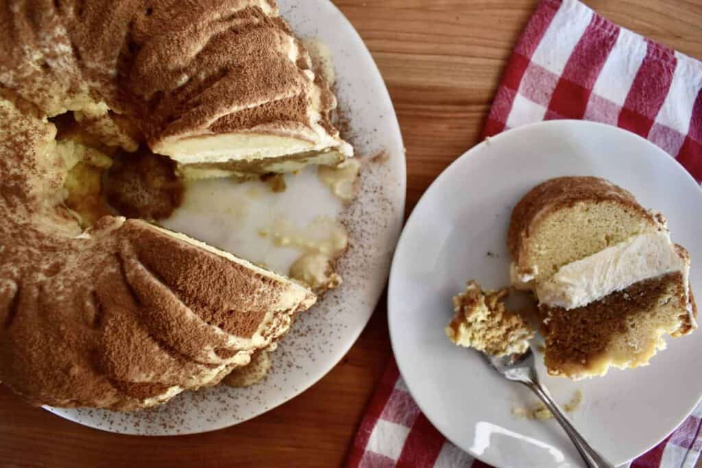  Tiramisu Bundt Cake 