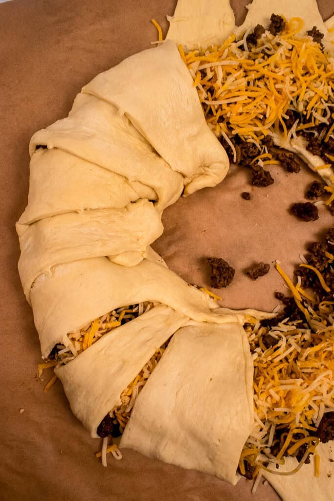 Crescent roll taco bake recipe