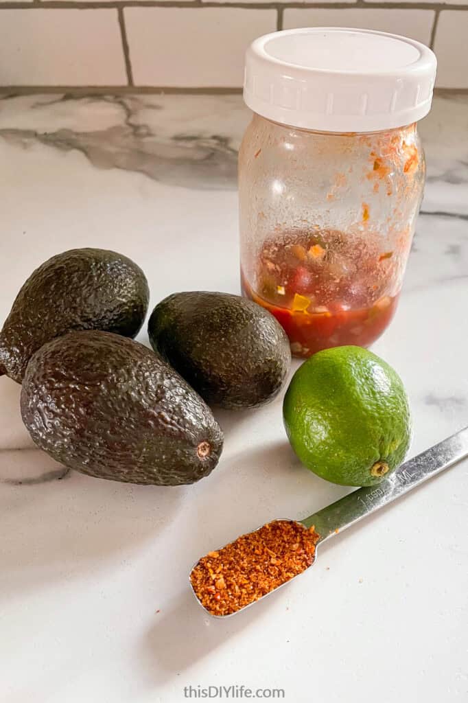 easy 4 ingredient guacamole recipe