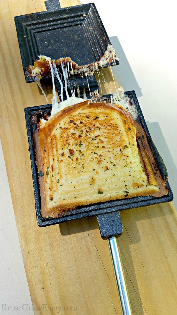 Garlic Grilled Cheese