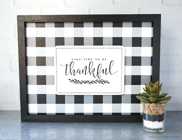 Black & White Thankful Sign