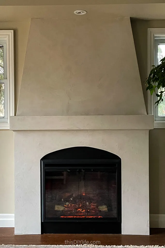 Beautiful Venetian Plaster DIY Electric Fireplace Wall Tutorial 6 Beautiful Venetian Plaster DIY Electric Fireplace Wall Tutorial