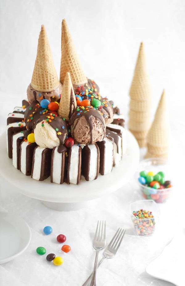 Easy Ice Cream Sandwiches Cake