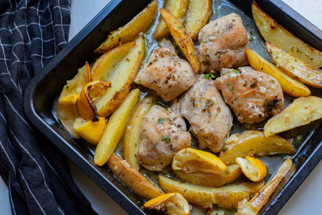 baked lemon pepper chicken thighs