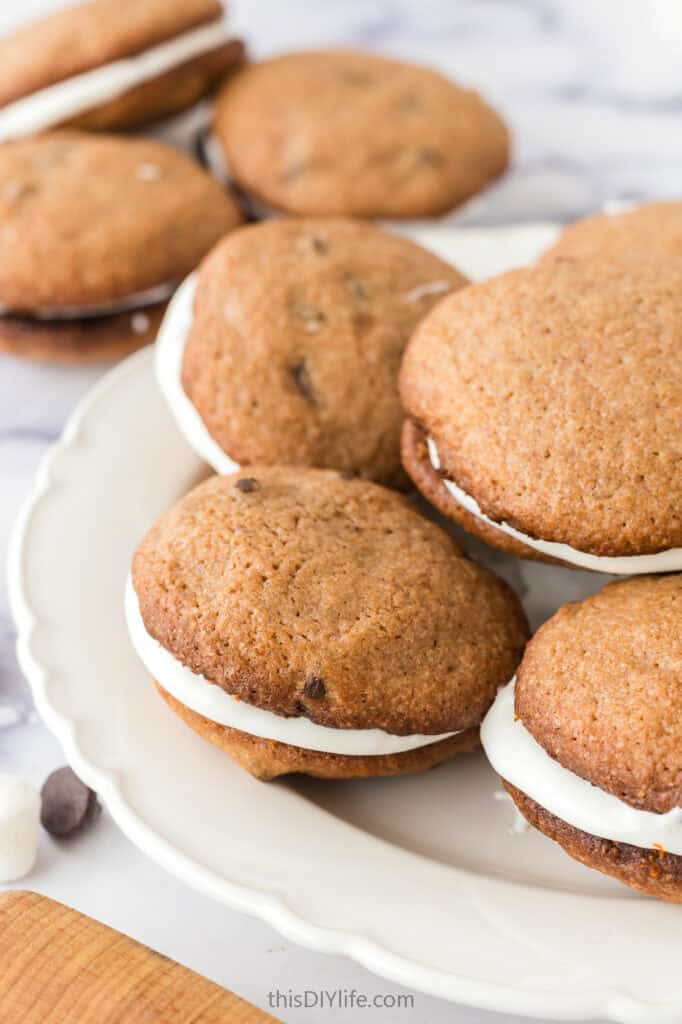 chocolate and marshmallow cookies