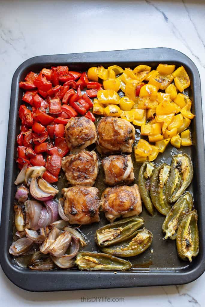 baked chicken thighs with peppers