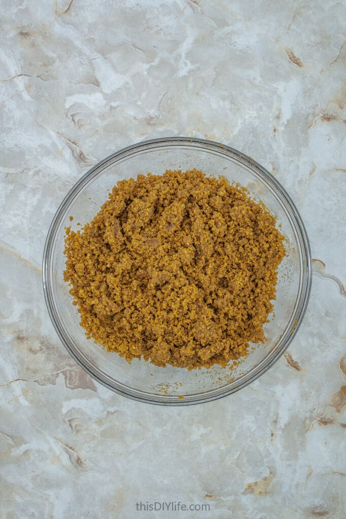 gingersnap crust texture