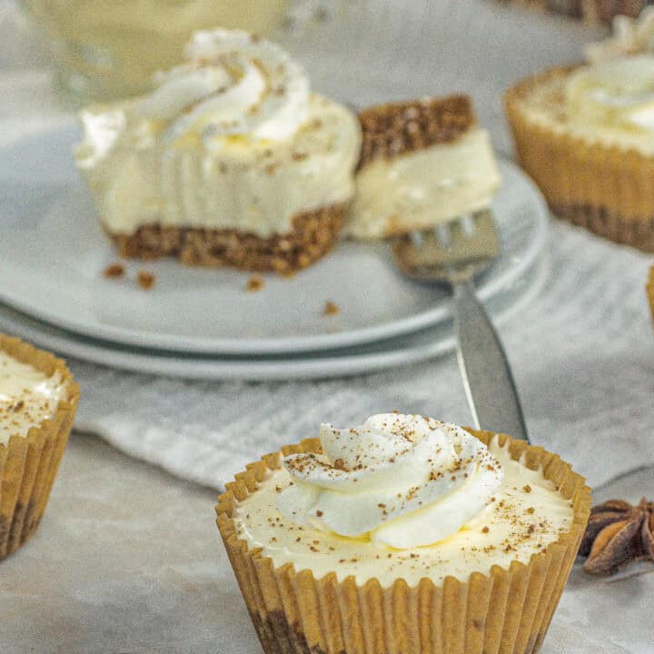 Easy No Bake Eggnog Cheesecake Recipe