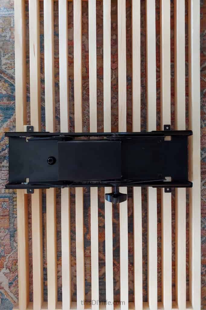 building a computer desk diy with keyboard tray