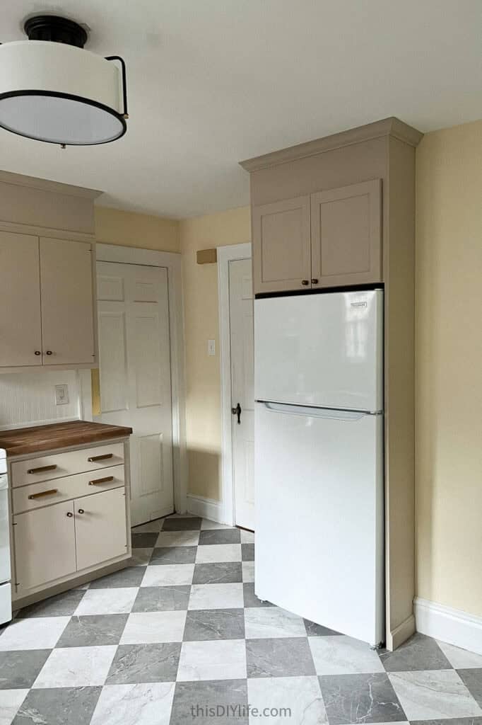 vinyl Marble checkerboard floor tiles