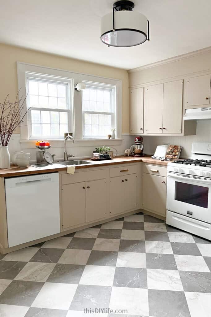 faux Marble checkerboard floor tile