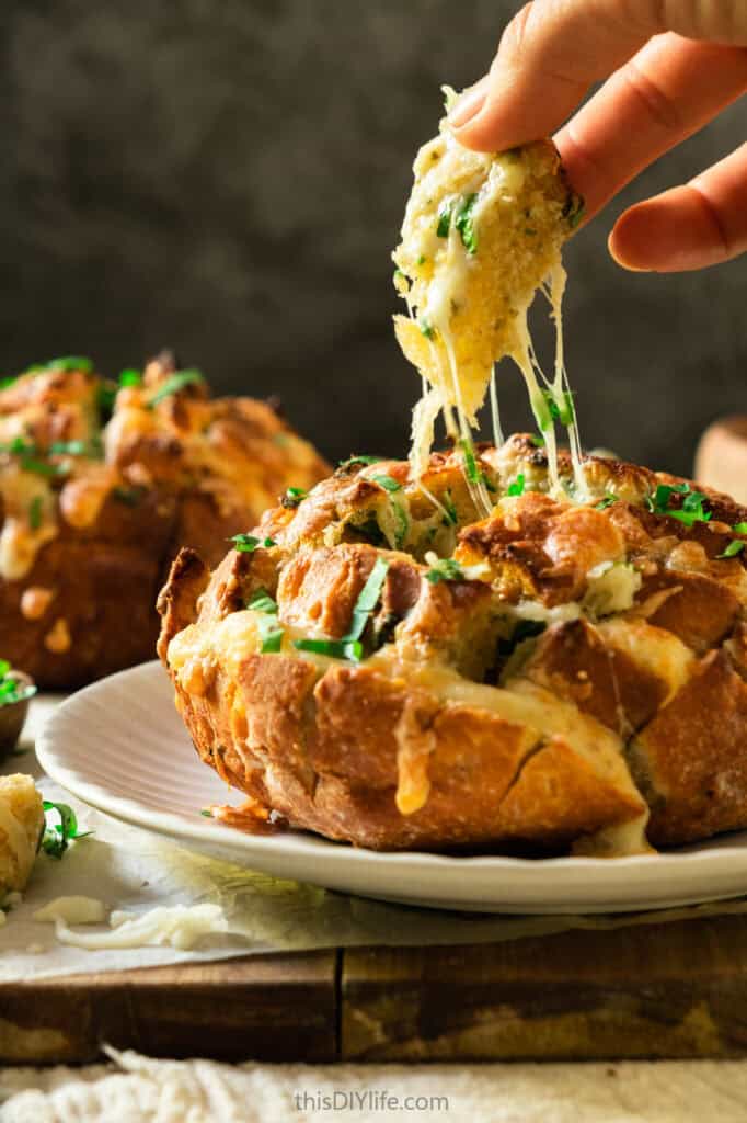 cheesy garlic pull apart bread recipe
