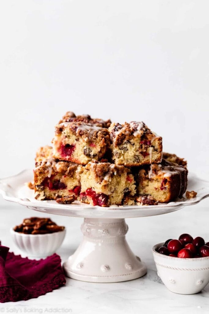 Cranberry Pecan Christmas Cake 