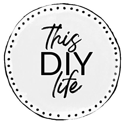 this diy life logo round b&w