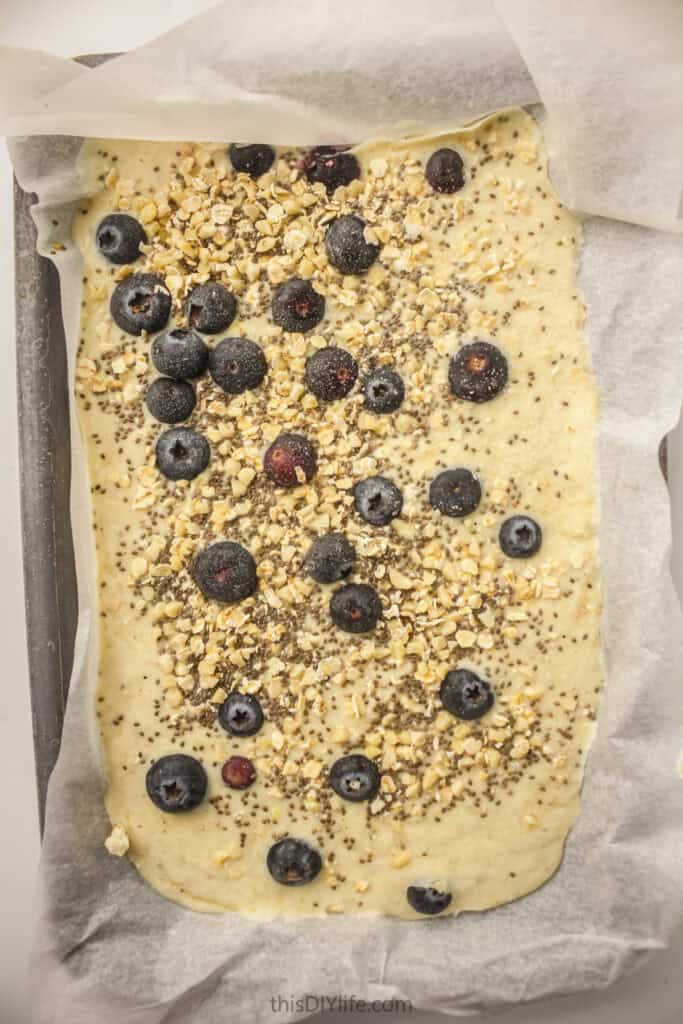 Freezer High Protein Blueberry Yogurt Bark